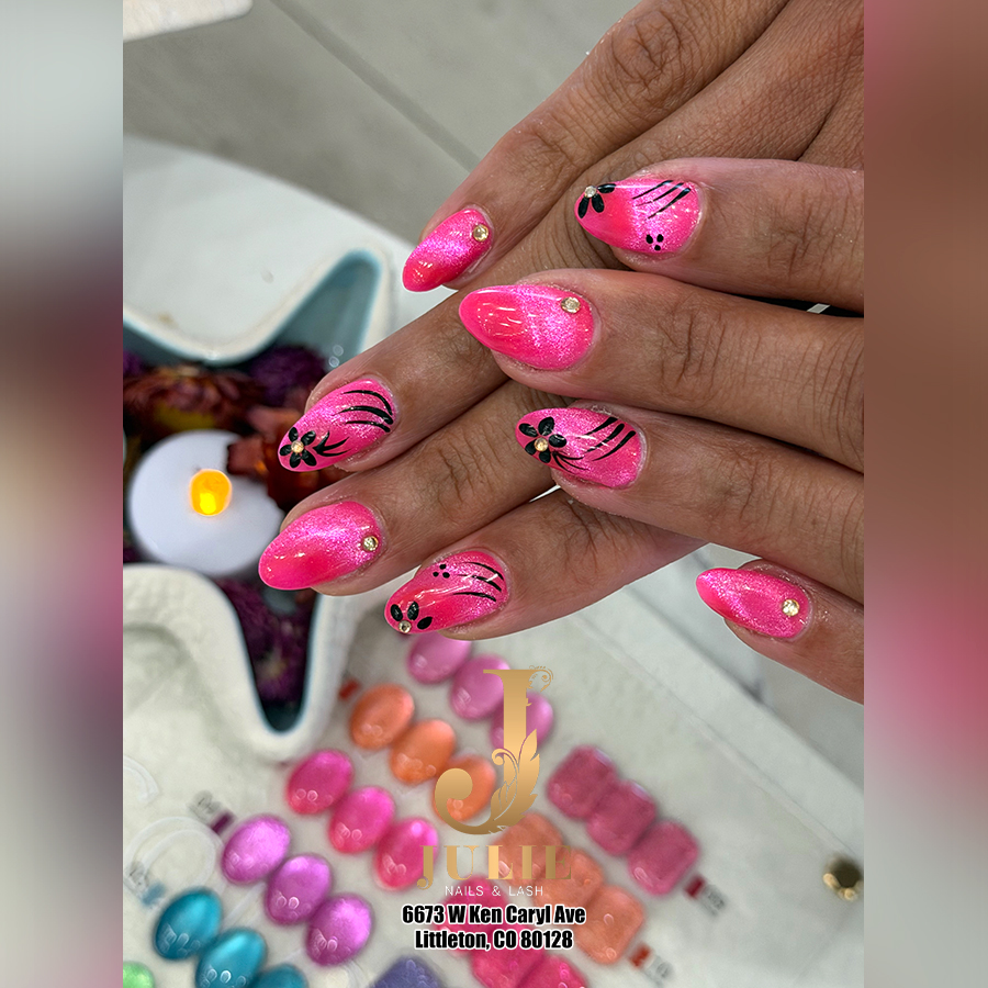 Julie Nails & Lash nail photo 2