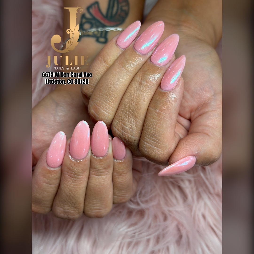 Julie Nails & Lash nail photo 3